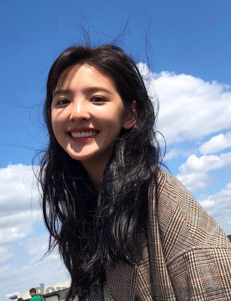 人妻白洁-平凡生活中的非凡魅力 —— 记人妻白洁的温馨故事